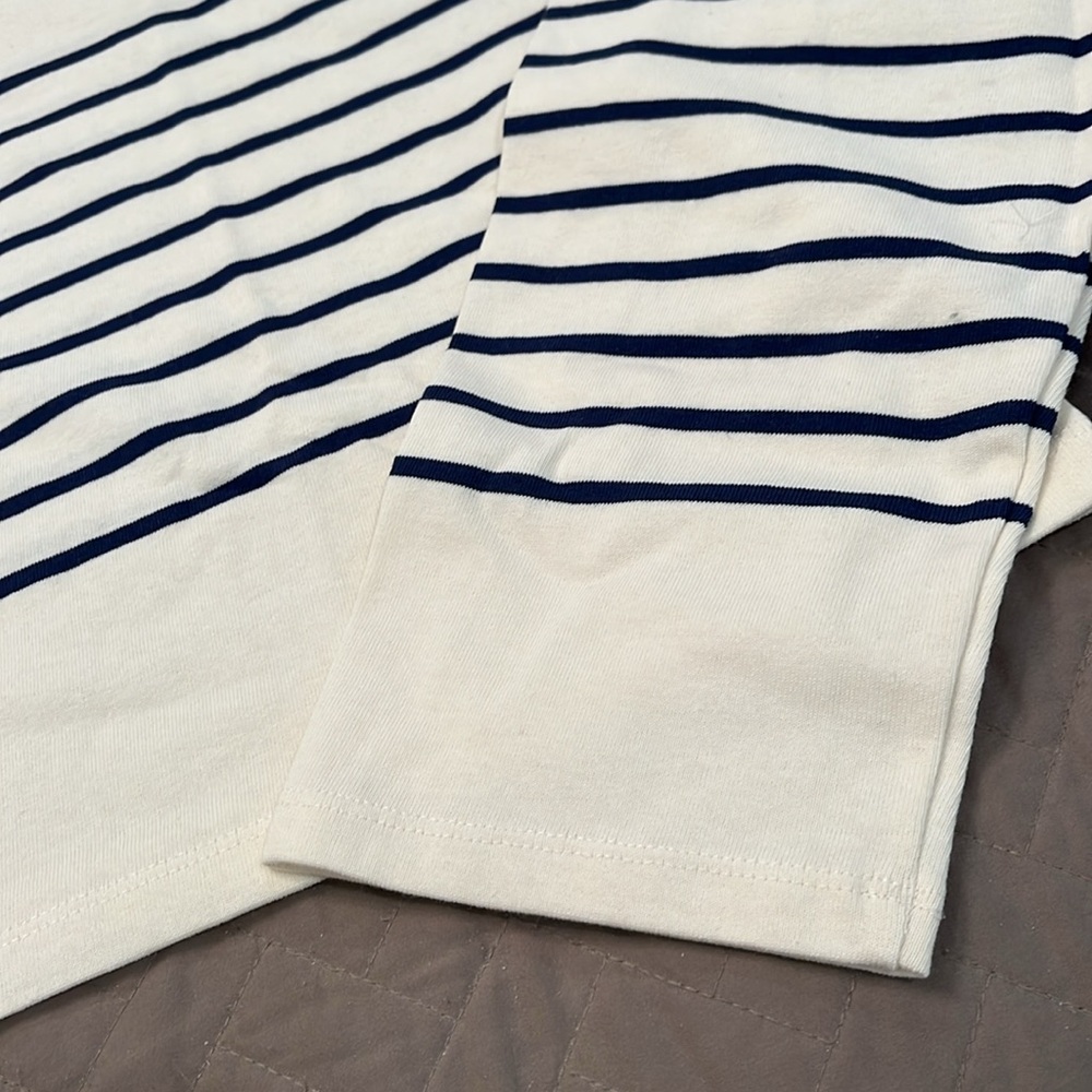 J. Crew Cropped Boatneck T-shirt with Buttons in Mariner Cotton/NWT/M - Picture 5 of 13